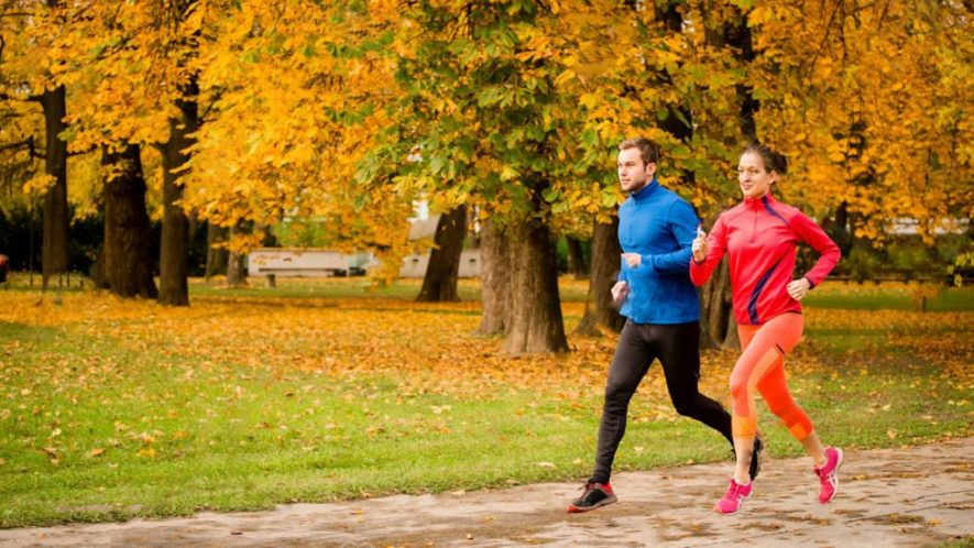 Studimi i ri: Ja sa vrap duhet të bëni në ditë për të patur një jetesë të shëndetshme