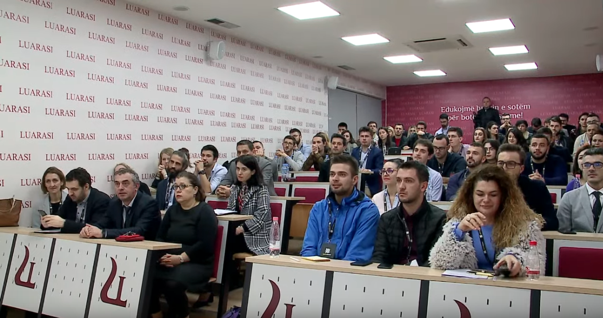 Screenshot_2019-11-11 “Selection Bootcamp”, aktiviteti inovativ në Universitetitn “Luarasi” nga Uplift Albania - YouTube(2)