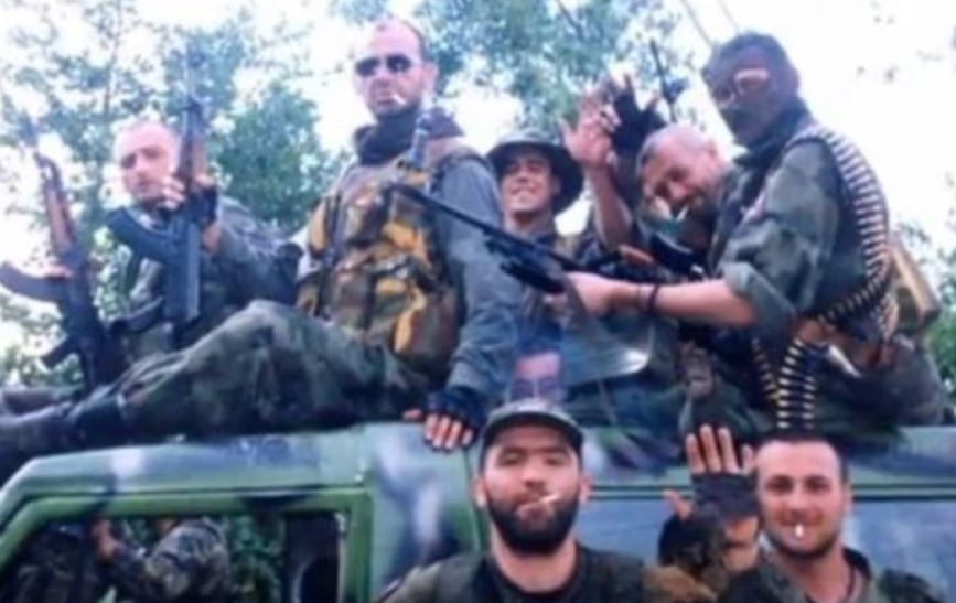 Shtatë ish-anëtarë të grupit “Çakallët” dënohen për krime kundër shqiptarëve të Kosovës
